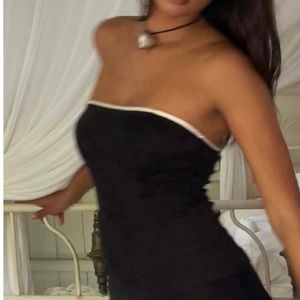 Vintage Strapless contrast trim bodycon dress black and white express size 1/2